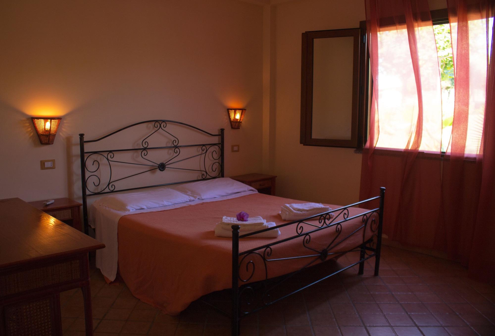 Agriturismo Ninea Ricadi Εξωτερικό φωτογραφία