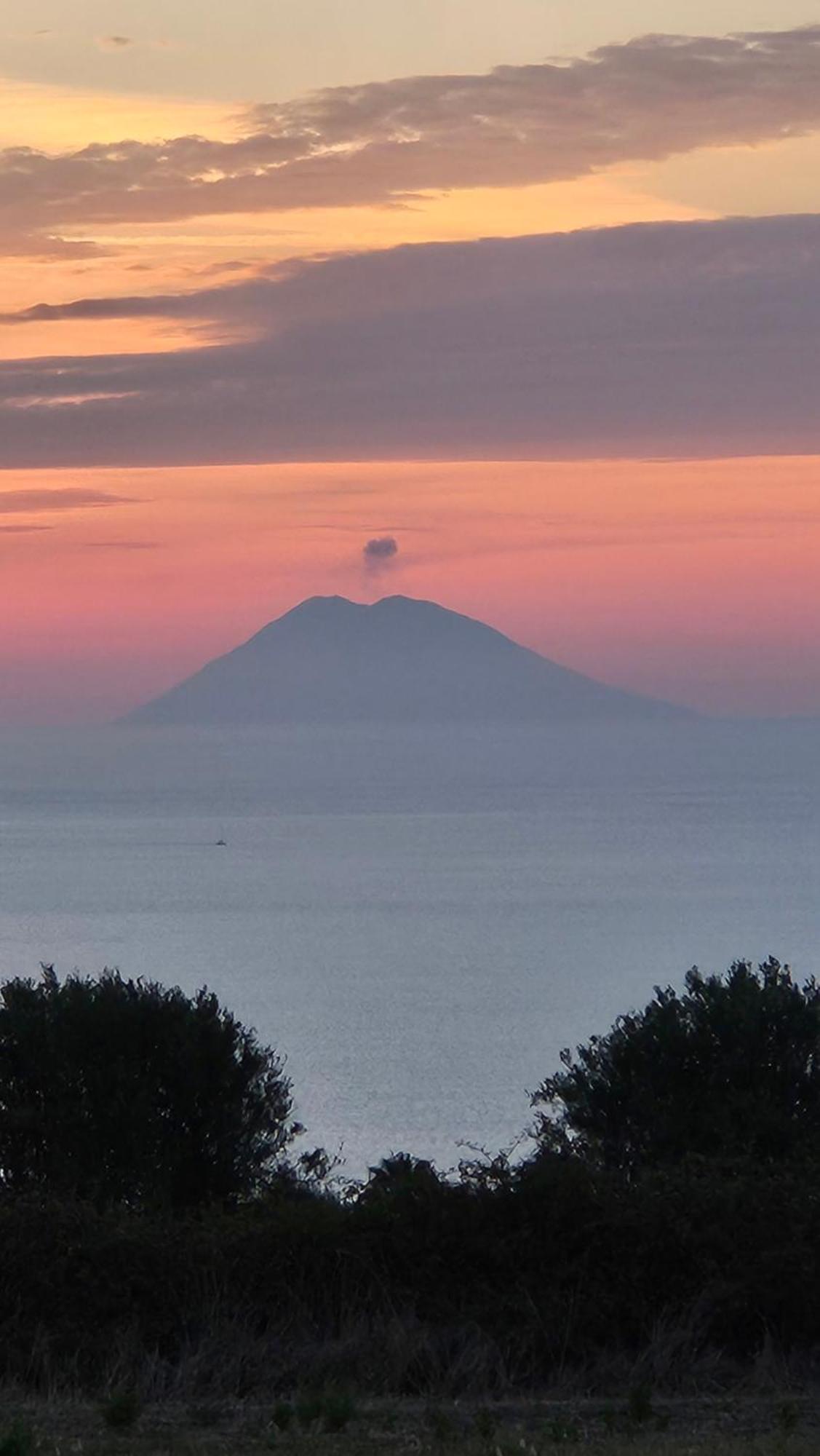 Agriturismo Ninea Ricadi Εξωτερικό φωτογραφία