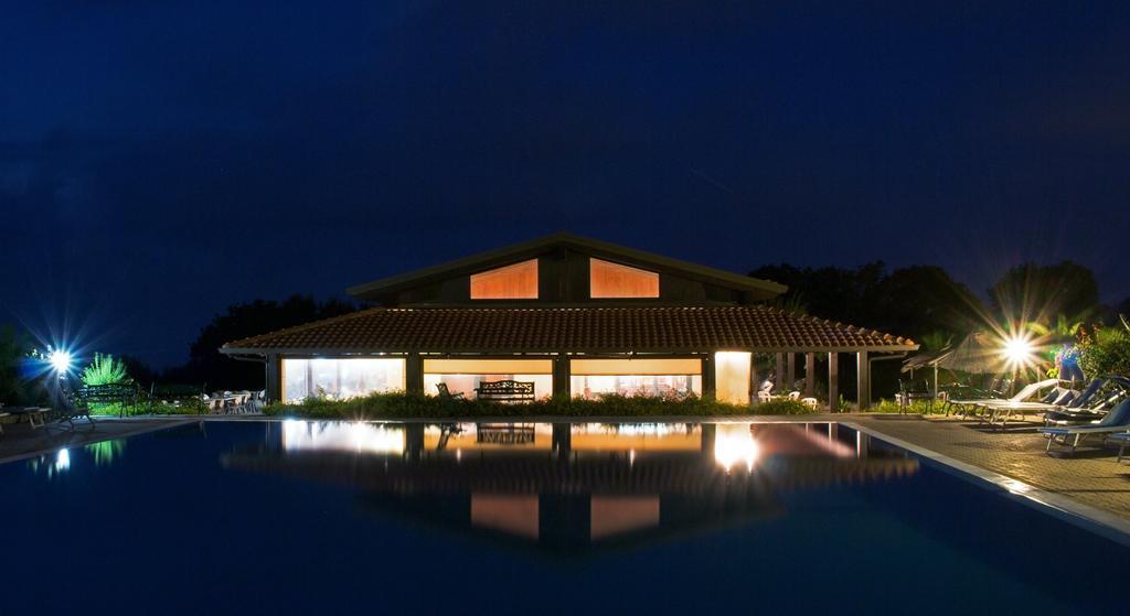 Agriturismo Ninea Ricadi Εξωτερικό φωτογραφία